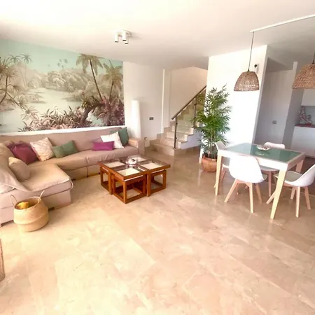 Oceanview Gaviota Villa