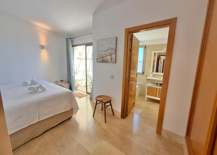 Oceanview Gaviota Villa