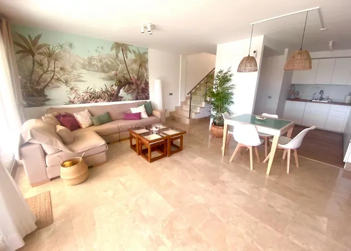 Oceanview Gaviota Willa