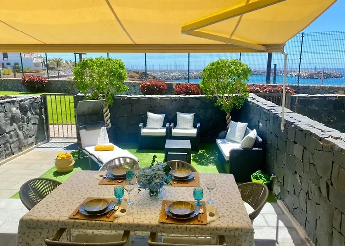 Oceanview Gaviota Willa